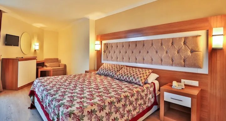 هتل هدف بیچ ریزورت اند اسپا